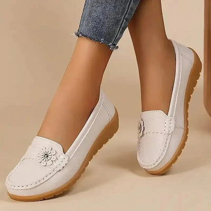 Women's soft sole comfortable leather shoes